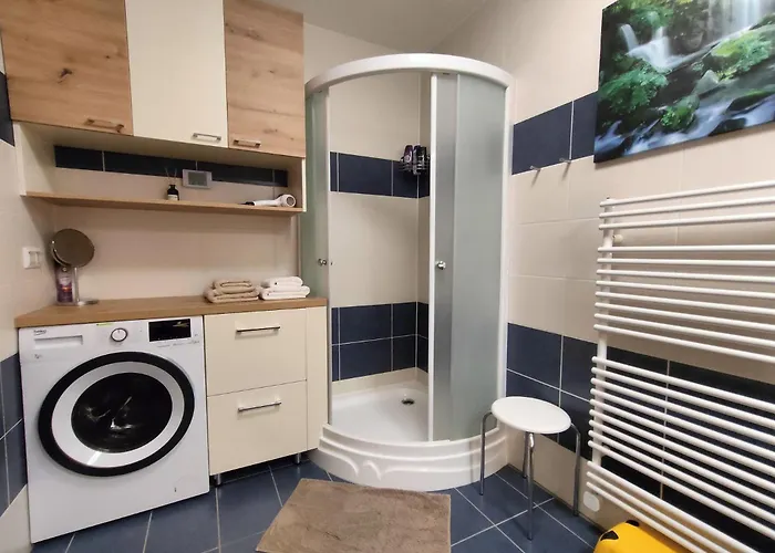 Apartma Velesa דירה *